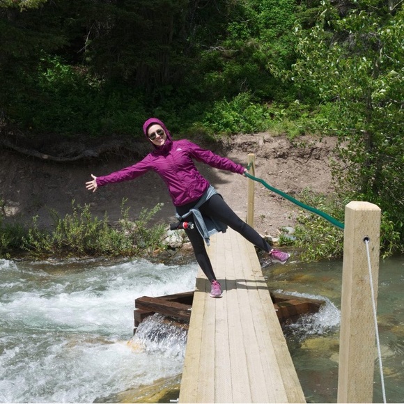 The North Face Women's Hyvent Purple Raincoat Jacket, Size Small - Picture 3 of 8